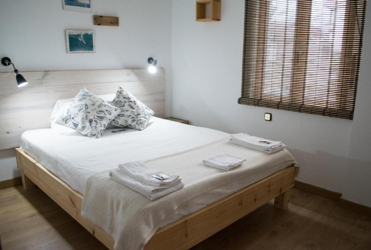 Latas Surf Lodge 로레도 외부 사진