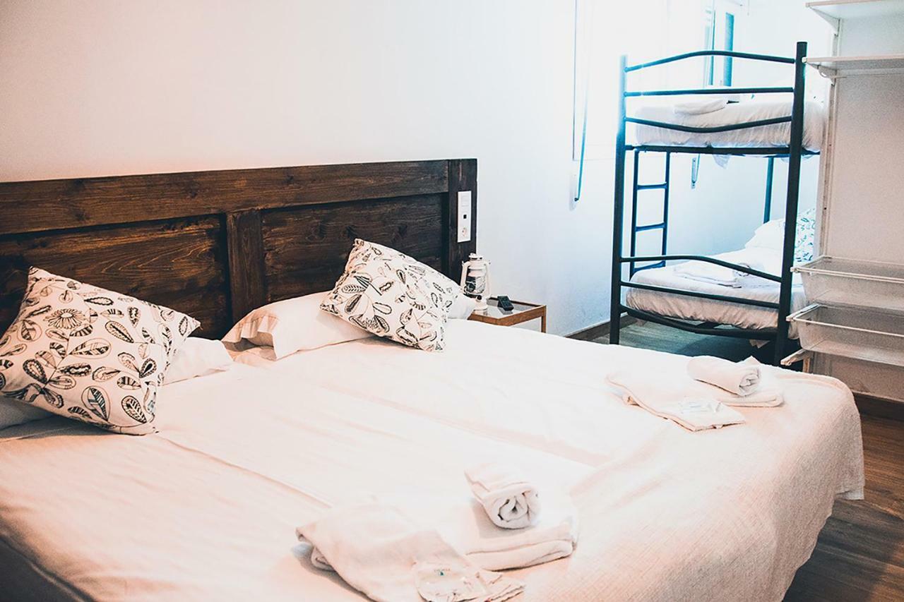 Latas Surf Lodge 로레도 외부 사진